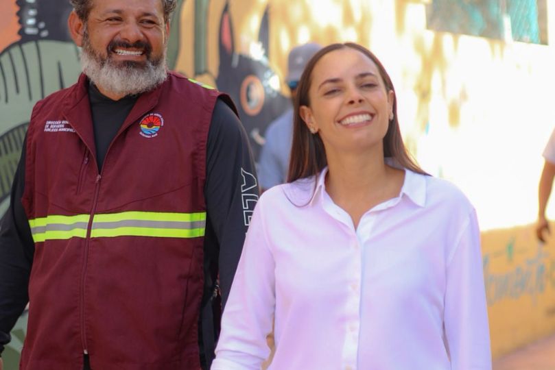 uploads/6/32/01 (408).Jpg